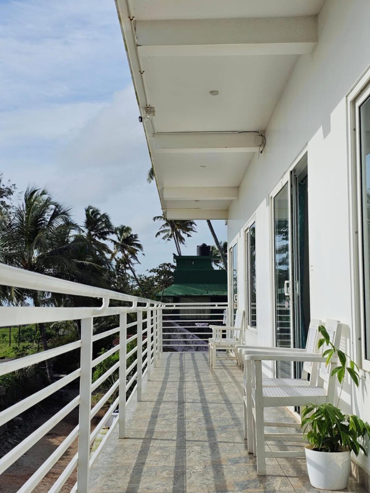 Asthamaya Beach Alappuzha Luaran gambar